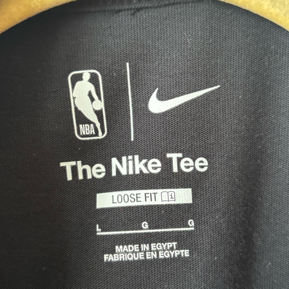 Nike Chicago Bulls T-Shirt NWT - Picture 5 of 6